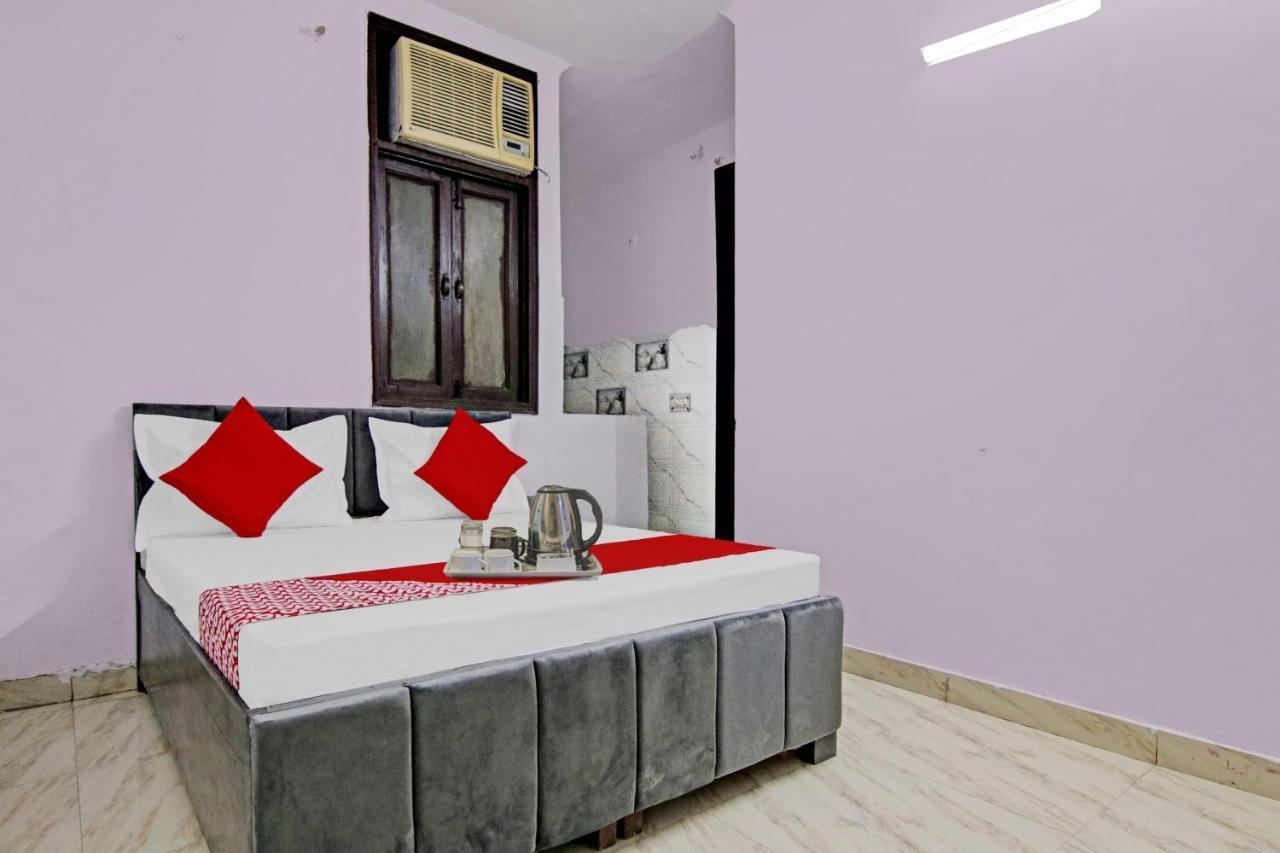 Hotel O Chaudhary Villa New Delhi Exterior photo