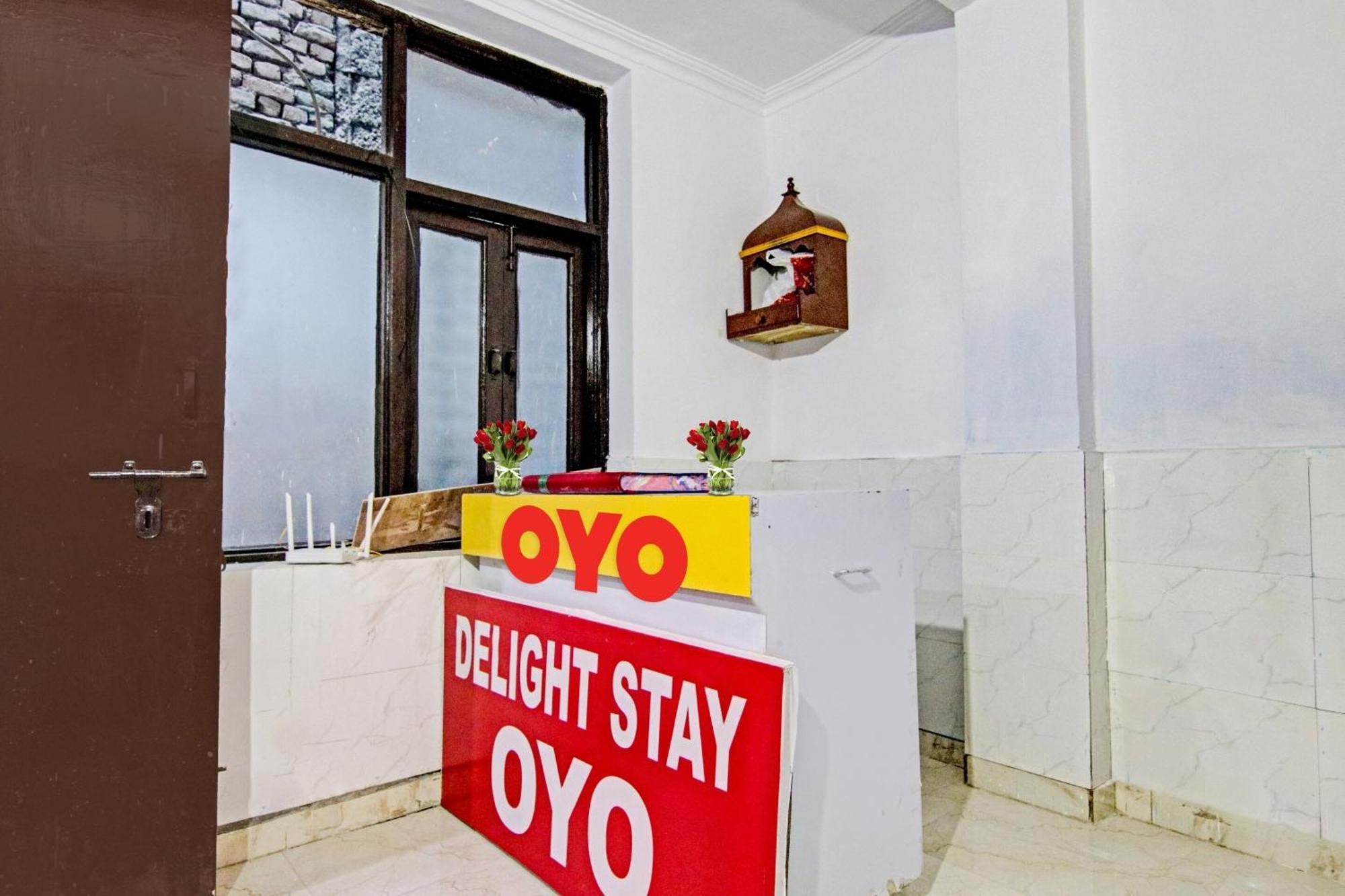 Hotel O Chaudhary Villa New Delhi Exterior photo