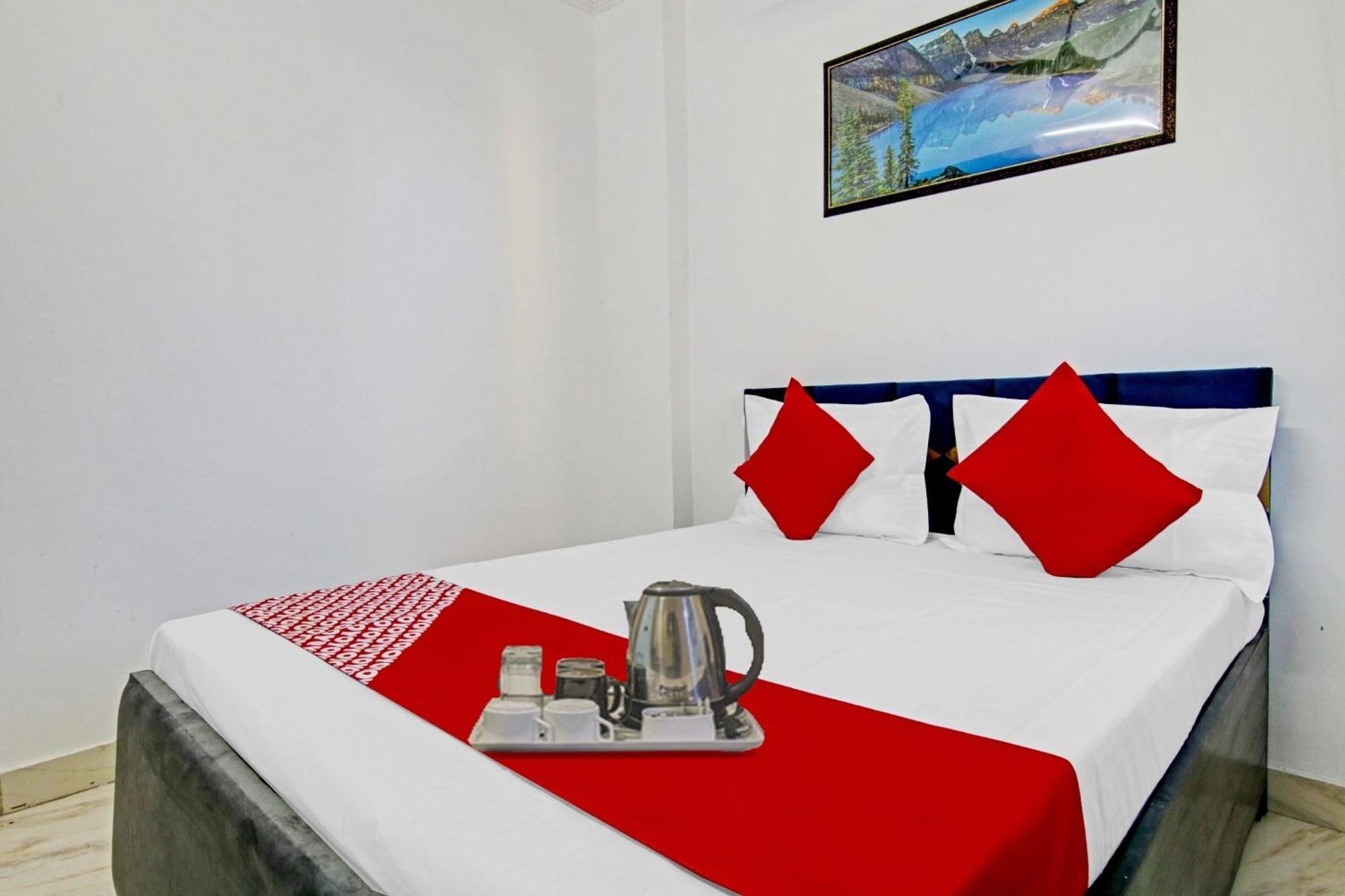 Hotel O Chaudhary Villa New Delhi Exterior photo